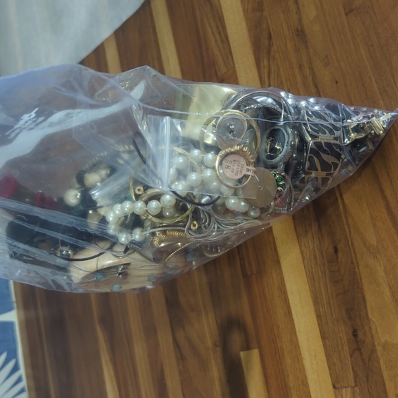 Assorted Bulk Jewelry Collection with Watches crafting imperfect 3.8lbs - Picture 2 of 12